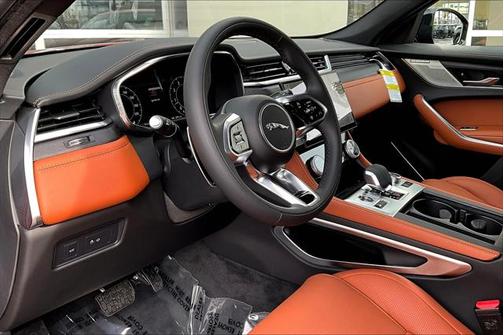 2025 Jaguar F-PACE R-Dynamic S P250 AWD Automatic