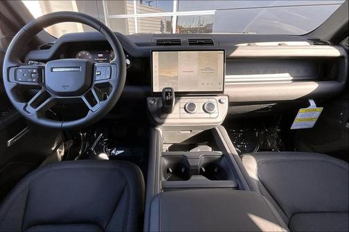 2026 Land Rover Defender P400 X-Dynamic SE