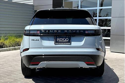 2026 Land Rover Range Rover Velar P400 Dynamic SE