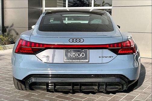 2024 Audi RS e-tron GT quattro