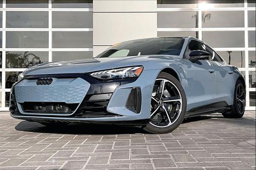 2024 Audi RS e-tron GT quattro