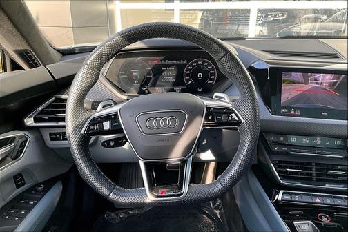 2024 Audi RS e-tron GT quattro