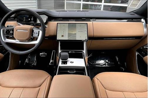 2025 Land Rover Range Rover P530 SE 7 Seat
