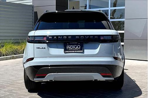 2026 Land Rover Range Rover Velar P250 SE R-Dynamic
