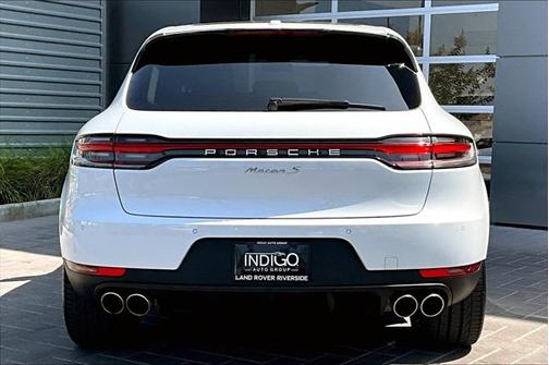 2021 Porsche Macan Base