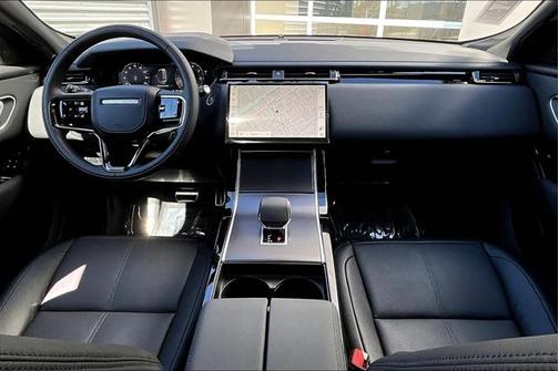 2026 Land Rover Range Rover Velar P250 SE R-Dynamic
