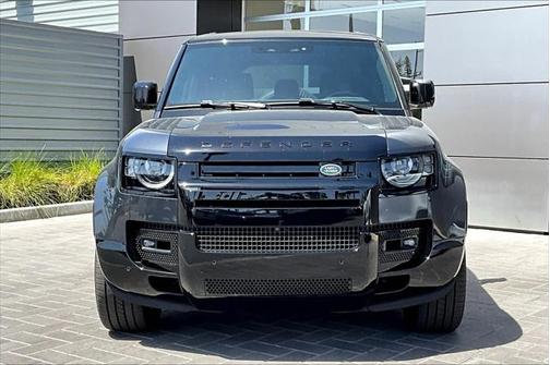 2024 Land Rover Defender 110 P400 X