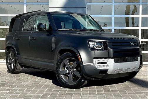 2025 Land Rover Defender 110 P300