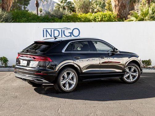 Mythos Black Metallic 2023 Audi Q8 55 Premium Plus