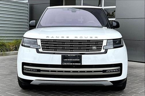2023 Land Rover Range Rover P530 SE