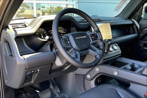 2025 Land Rover Defender 90 P300 S
