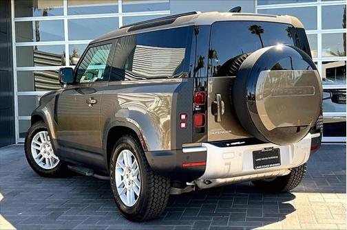 2025 Land Rover Defender 90 P300 S