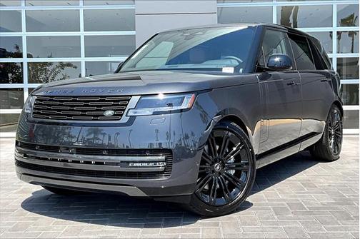 2025 Land Rover Range Rover P530 SE 7 Seat