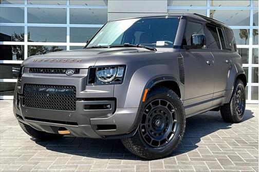 2025 Land Rover Defender V8