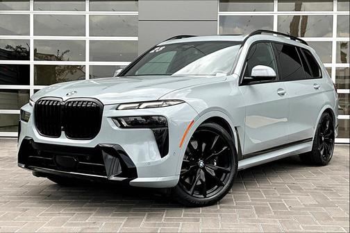 2023 BMW X7 xDrive40i