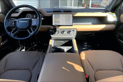 2025 Land Rover Defender 110 P400 X-Dynamic SE