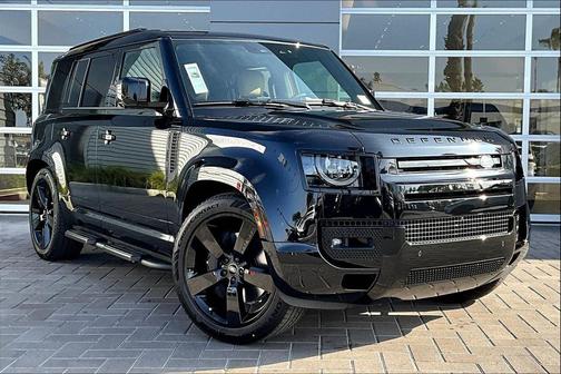 2025 Land Rover Defender 110 P400 X-Dynamic SE