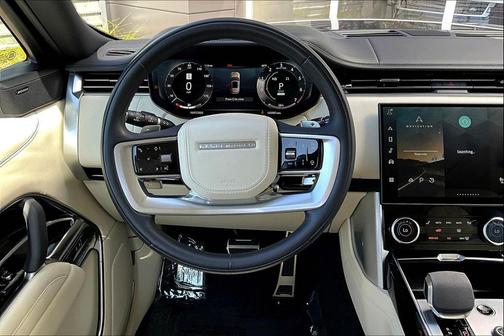 2023 Land Rover Range Rover P440e SE
