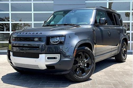 2025 Land Rover Defender 110 P300