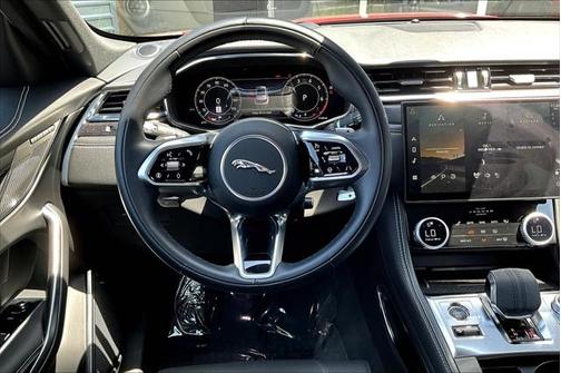 2025 Jaguar F-PACE R-Dynamic S P250 AWD Automatic