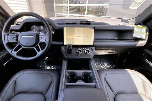 Green 2026 Land Rover Defender P400 X-Dynamic SE