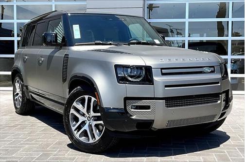2025 Land Rover Defender 110 P400 X-Dynamic SE
