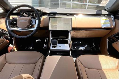 2025 Land Rover Range Rover P550e SE