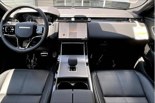 2026 Land Rover Range Rover Velar P250 SE R-Dynamic