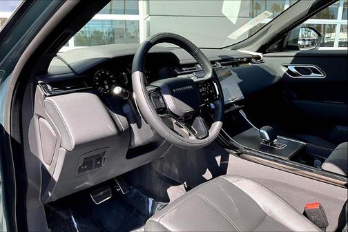 2026 Land Rover Range Rover Velar P250 SE R-Dynamic
