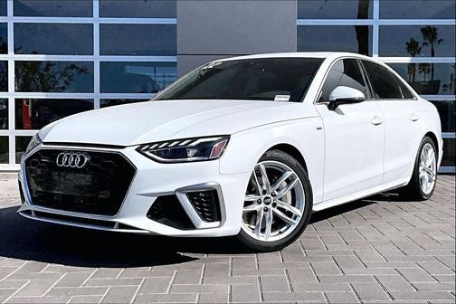2022 Audi A4 45 S line Premium Plus