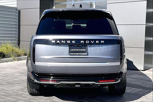 2025 Land Rover Range Rover P530 Autobiography