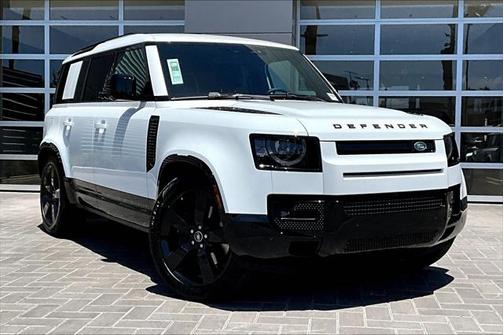 2025 Land Rover Defender 110 P400 X-Dynamic SE