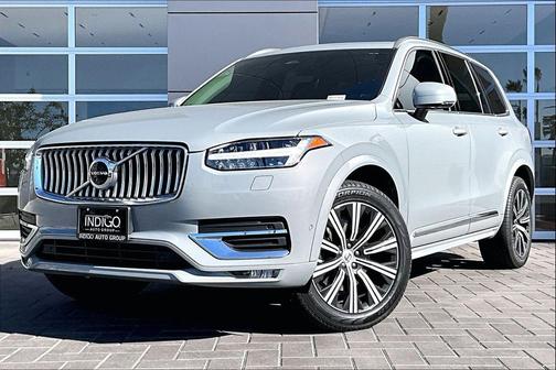 2024 Volvo XC90 B6 Plus Bright Theme 7-Seater