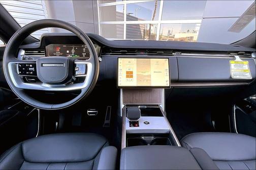 Black 2025 Land Rover Range Rover P550e SE