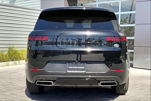 2023 Land Rover Range Rover Sport SE