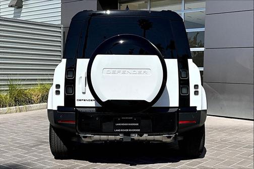 2026 Land Rover Defender S