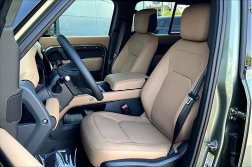 2025 Land Rover Defender 110 P500 X-Dynamic SE