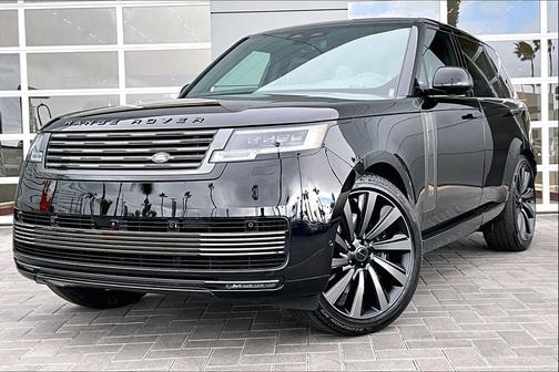 2026 Land Rover Range Rover P615 SV