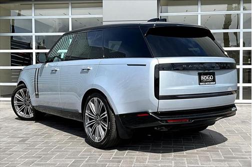2025 Land Rover Range Rover P530 SE