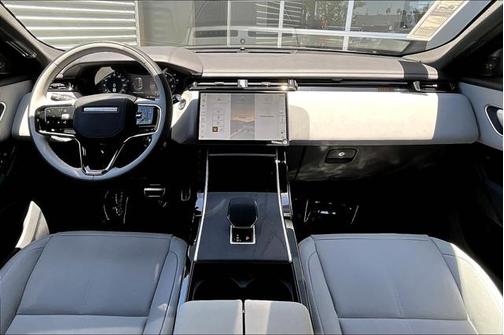 2026 Land Rover Range Rover Velar P250 SE R-Dynamic