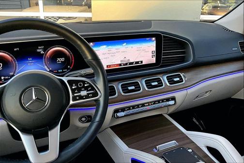 2023 Mercedes-Benz GLS 450 4MATIC