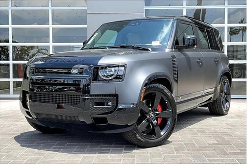 2025 Land Rover Defender 110 P400 X