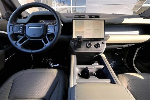2026 Land Rover Defender P400 X-Dynamic SE
