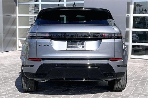 2025 Land Rover Range Rover Evoque Dynamic SE