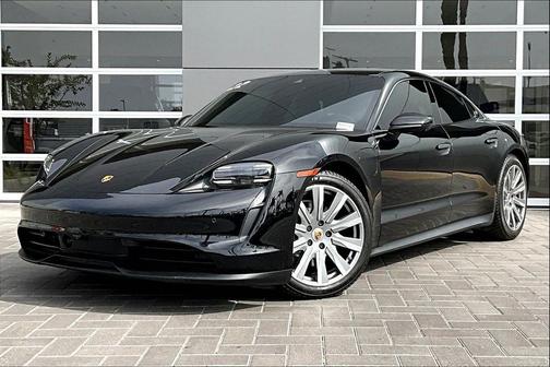 2022 Porsche Taycan Base