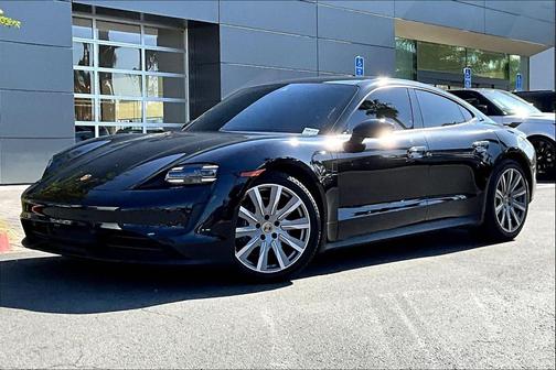 2022 Porsche Taycan Base