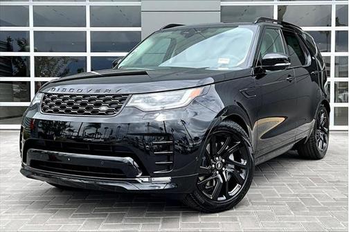 2025 Land Rover Discovery P300 Dynamic SE