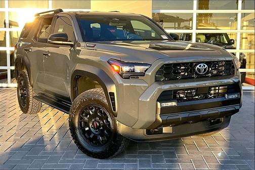 2025 Toyota 4Runner TRD Off Road