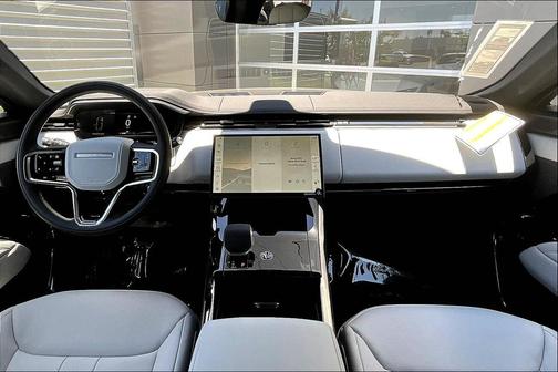 2025 Land Rover Range Rover Sport SE