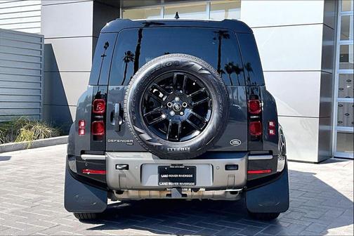 Carpathian Gray Premium Metallic 2023 Land Rover Defender 110 X-Dynamic SE